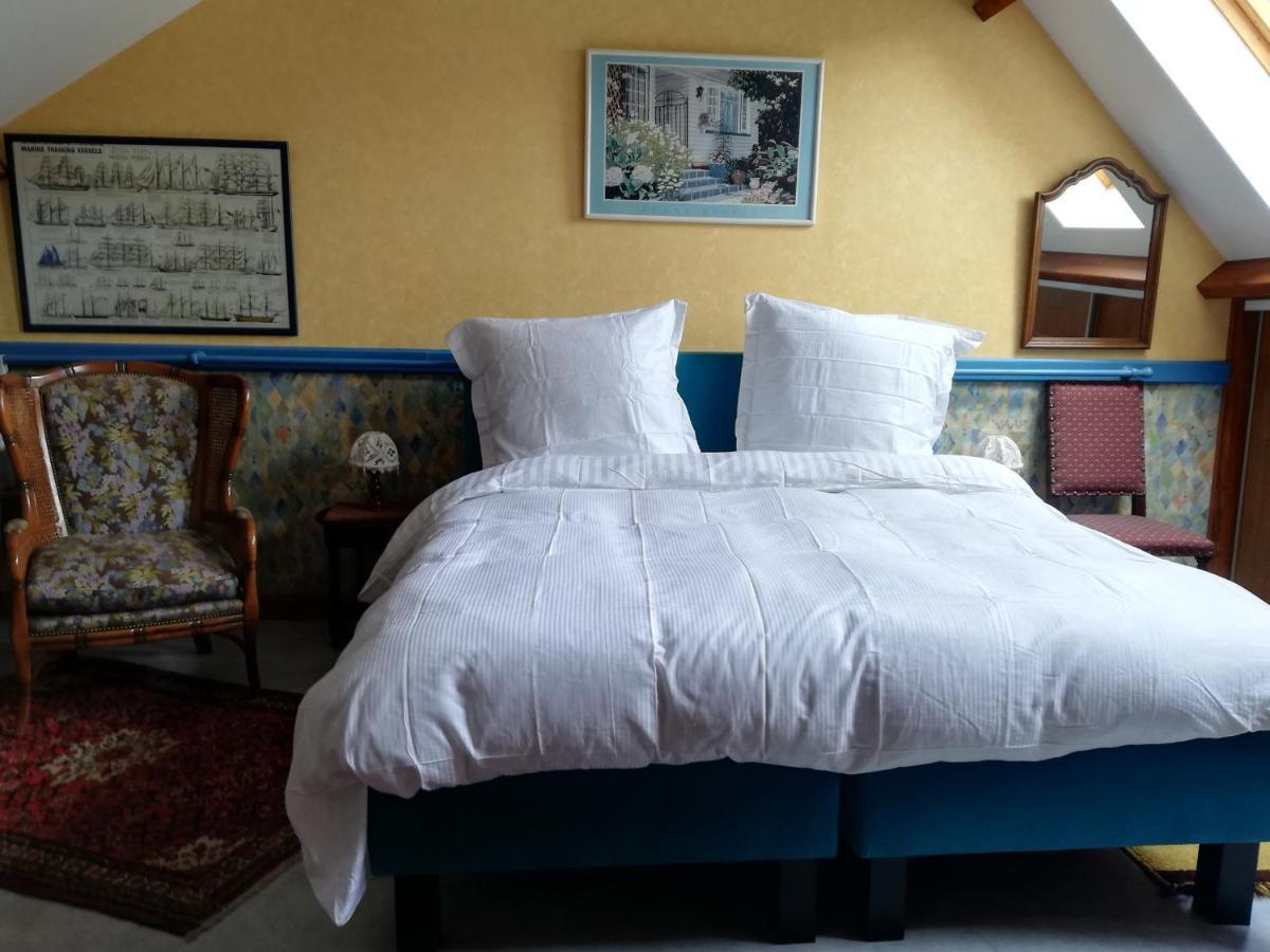Bed and Breakfast Le Fuchier Saint-Martin-de-Fressengeas Exterior foto
